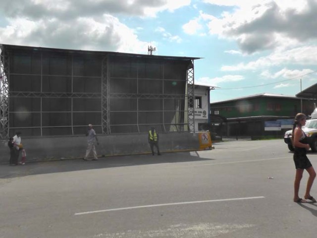 When you are almost in front of the building, this is what we saw to our left. We eventually found a place to park down the road to our right.