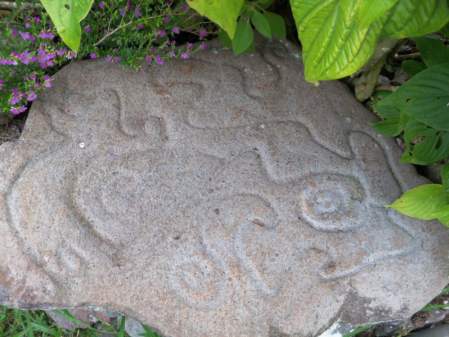 Sitio Barriles, Volcan, Chiriqui, Panama, Artifacts